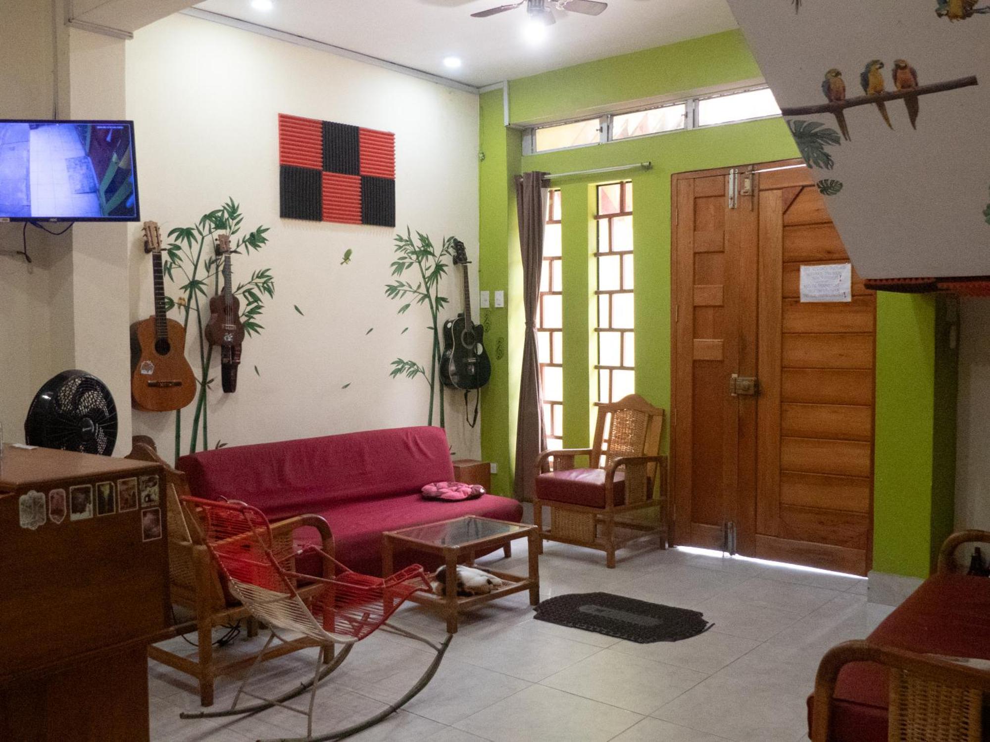 Moicca Youth Hostel อีกีโตส ภายนอก รูปภาพ
